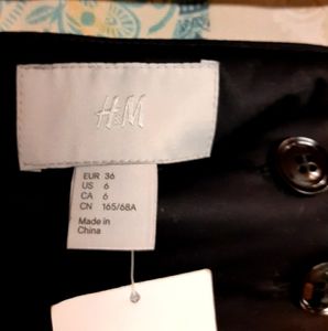 NWT H&M bkack skirt